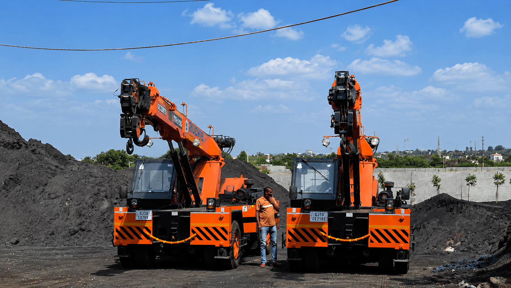 Equipment rental services - Nilkanth Exports